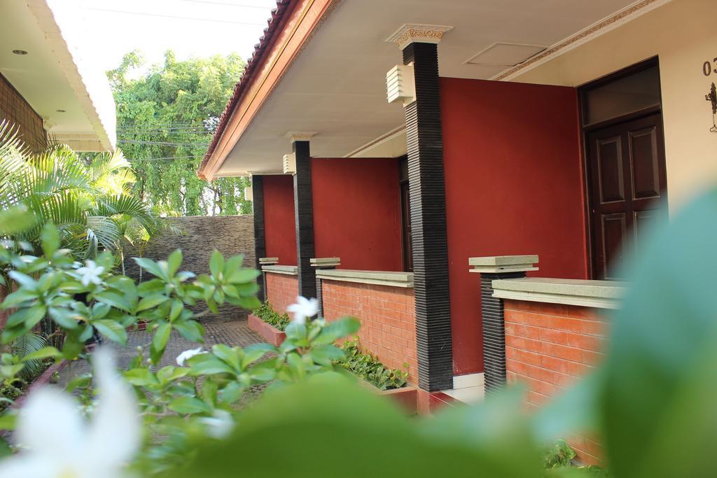 Hotel Puri Ganesh Legian Exterior foto